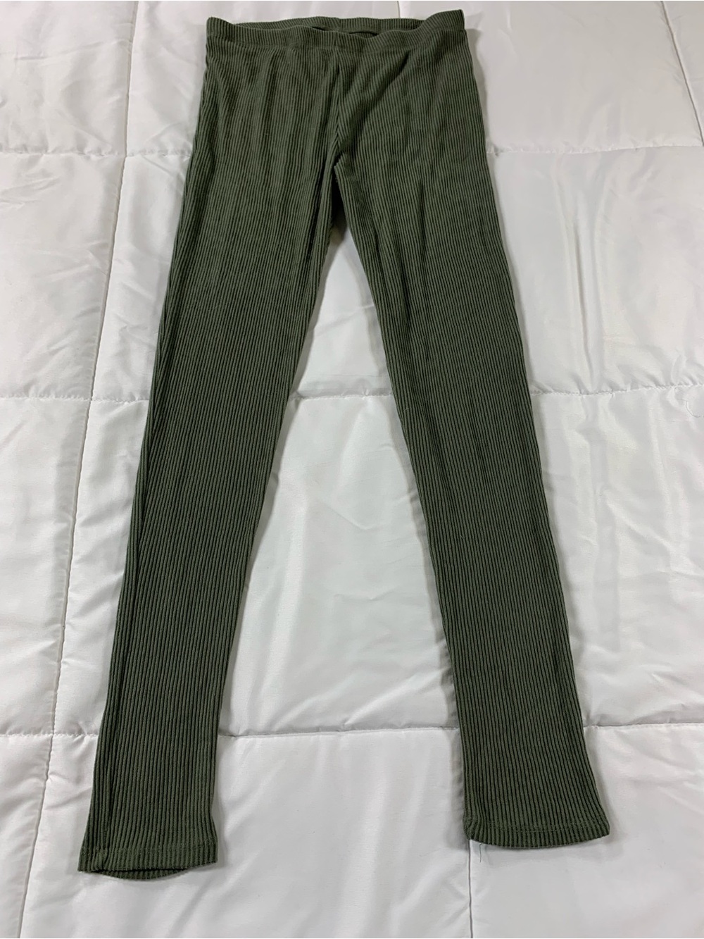 Pre loved NO BOUNDARIES pants girls (11-13) size L